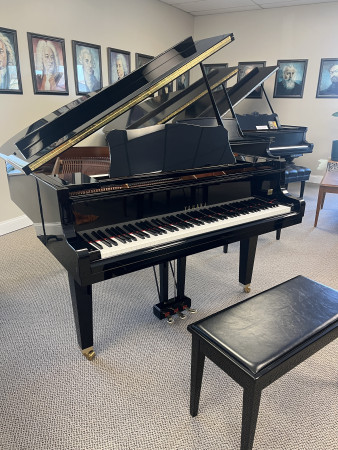 2000 Yamaha GH1 baby grand piano - Grand Pianos